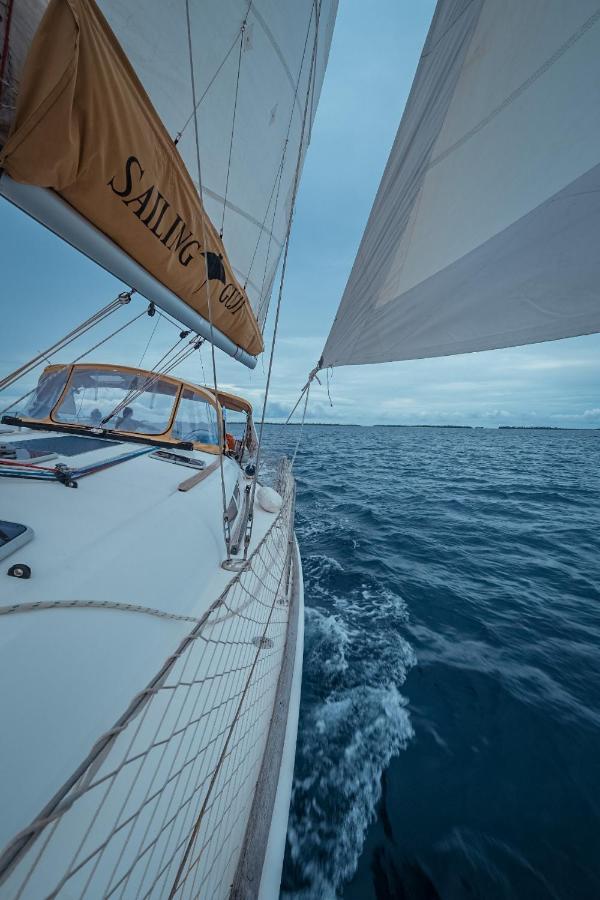 Private Sailingyacht "Guji" With Crew All Inclusive Isla Wichitupo Grande エクステリア 写真