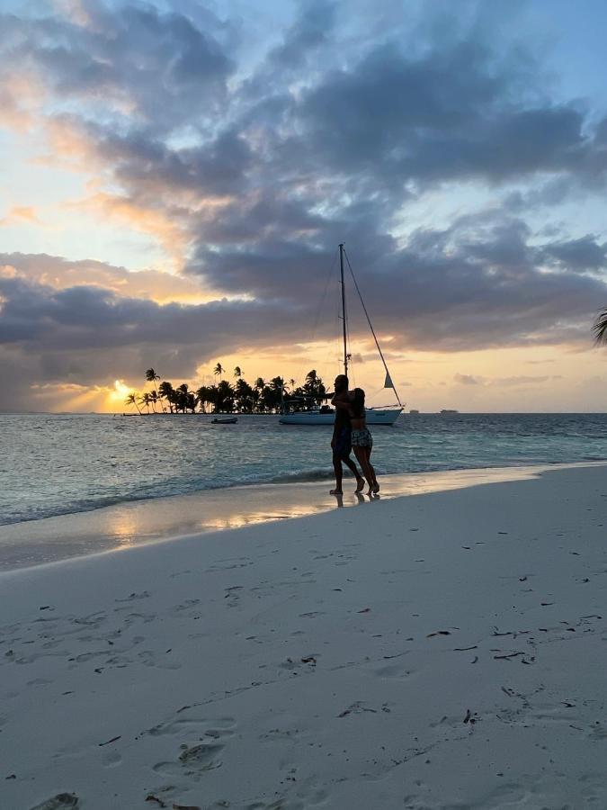 Private Sailingyacht "Guji" With Crew All Inclusive Isla Wichitupo Grande エクステリア 写真